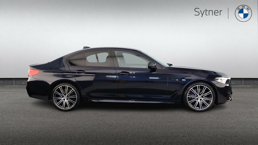 BMW 5 Series 530D M Sport Black #3