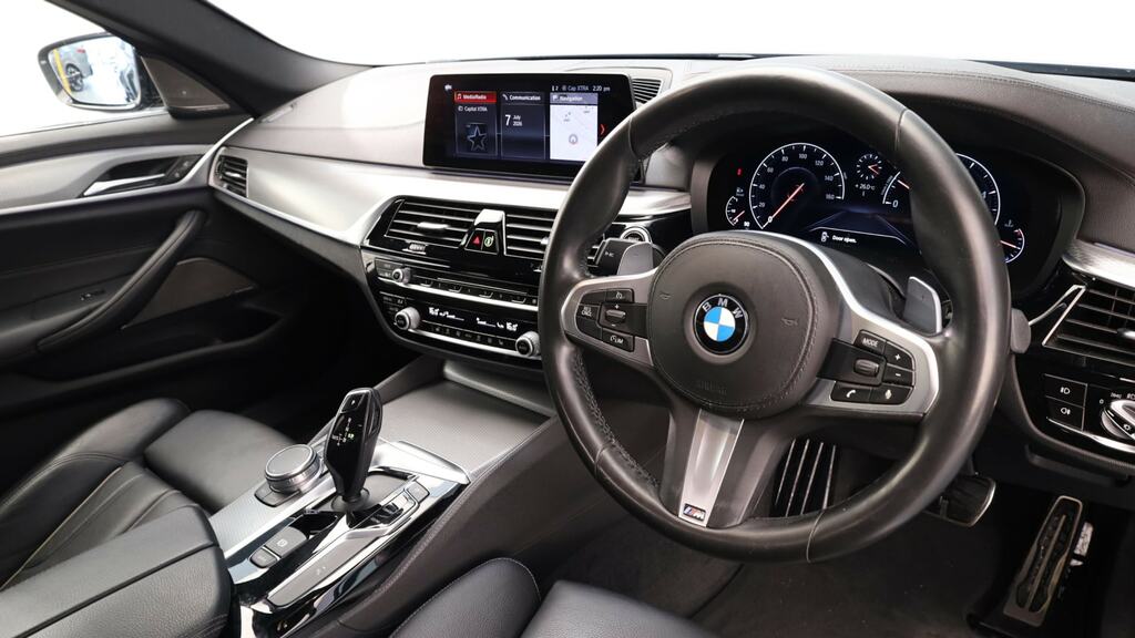 BMW 5 Series 530D M Sport Black #6