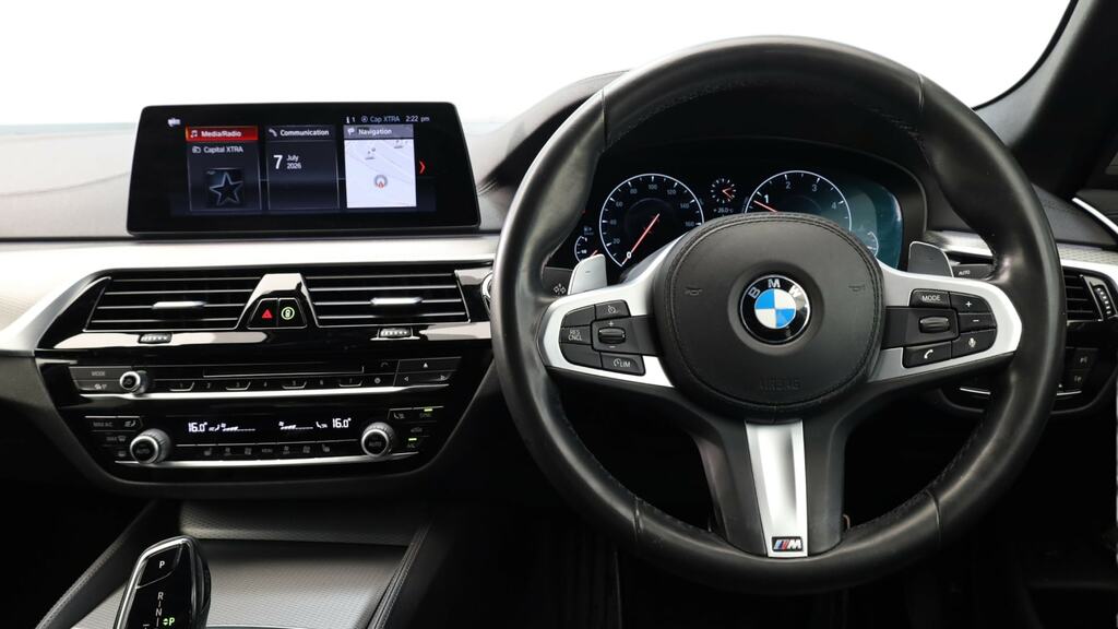 BMW 5 Series 530D M Sport Black #5