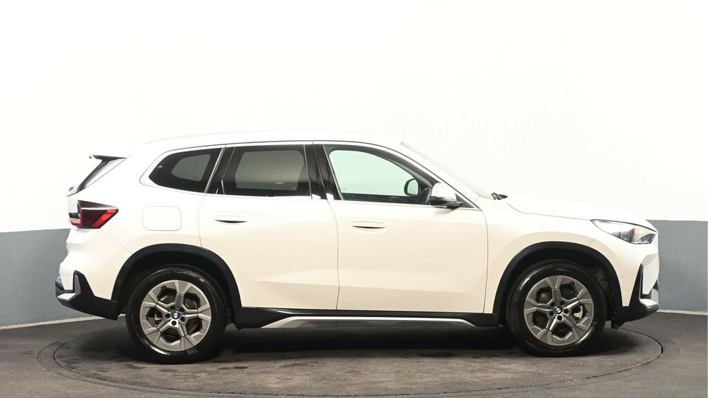 BMW X1 Sdrive 20I Mht Xline Tech Plus Step White #2