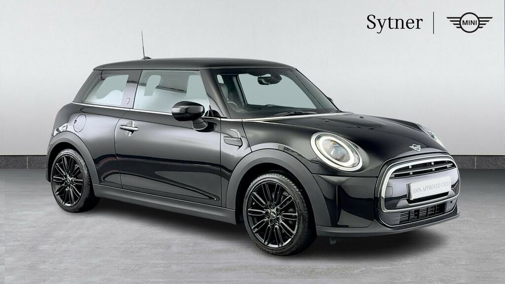 Mini Hatch 1.5 Cooper Exclusive Black