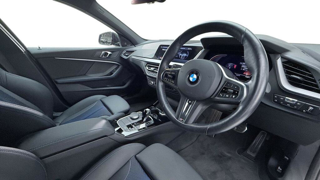 BMW 1 Series 116D M Sport Step Black #6