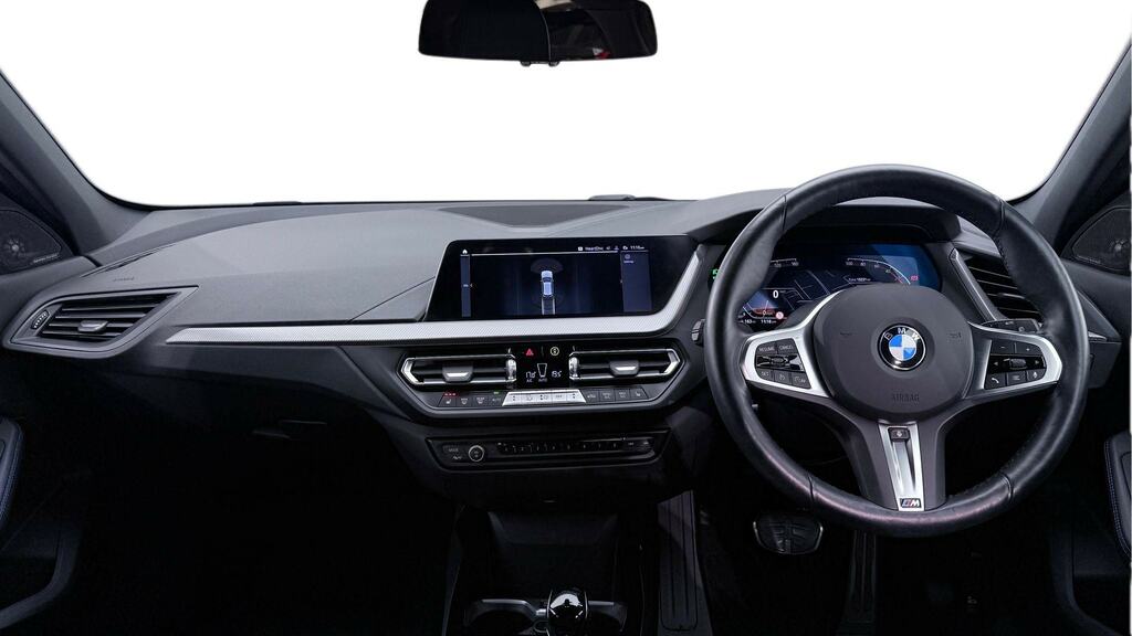 BMW 1 Series 116D M Sport Step Black #4