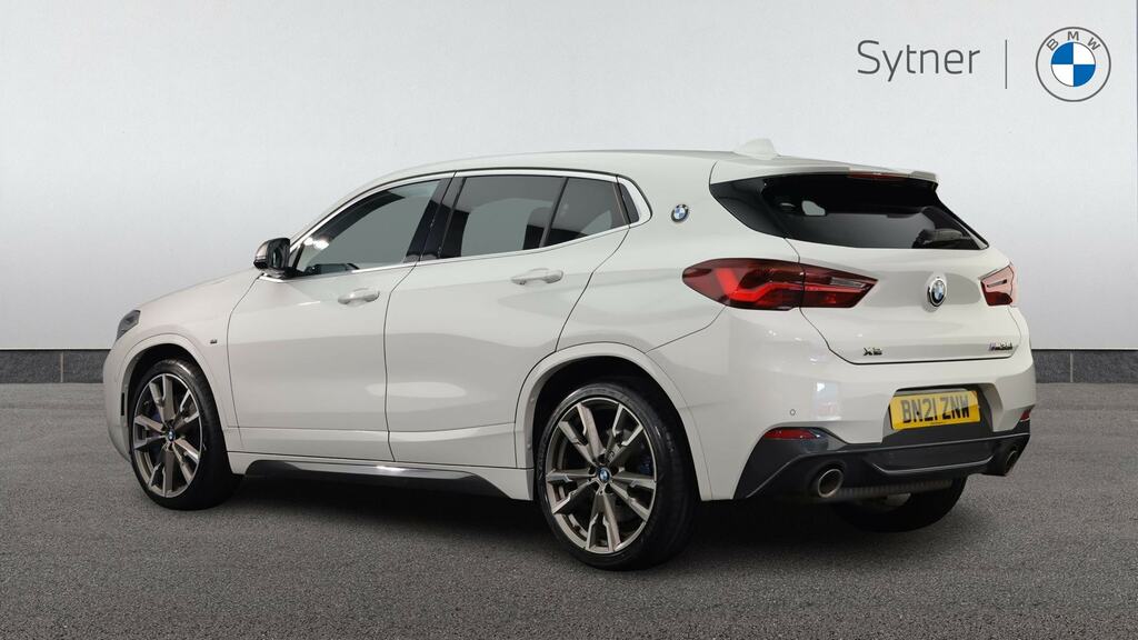 BMW X2 M35i Step White #2