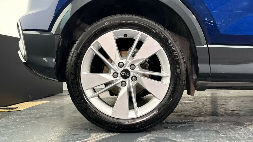 Audi Q2 30 Tfsi S Line Tech Pro Blue #5