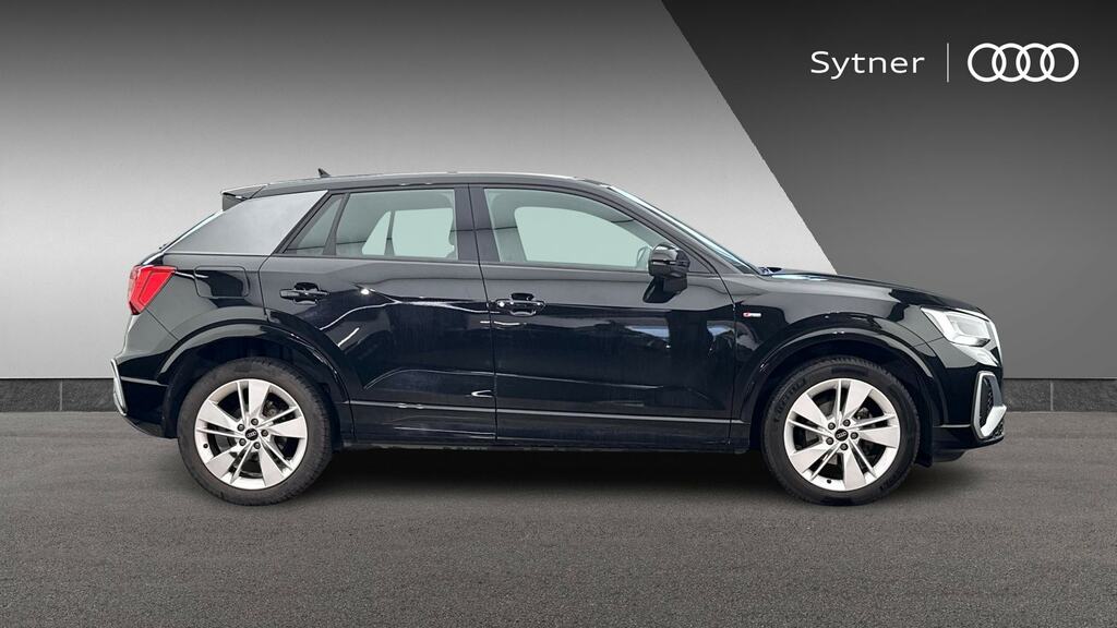 Audi Q2 35 Tfsi S Line S Tronic FL22OGH Black #4