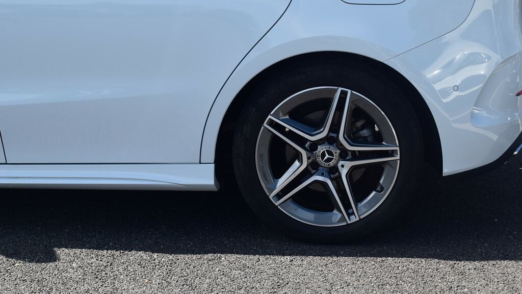 Mercedes-Benz B Class B200 Amg Line Executive White #5