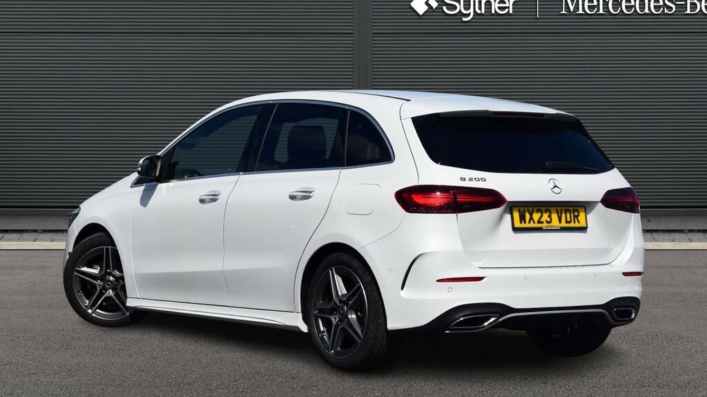 Mercedes-Benz B Class B200 Amg Line Executive White #2