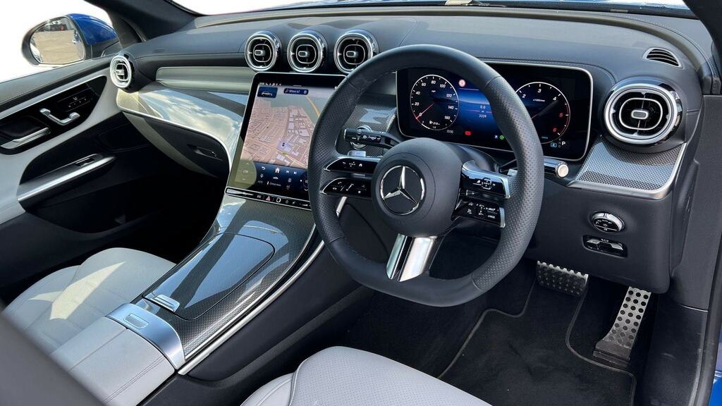 Mercedes-Benz GLC Class Glc 220D 4Matic Amg Line Premium 9G-tronic Silver #3