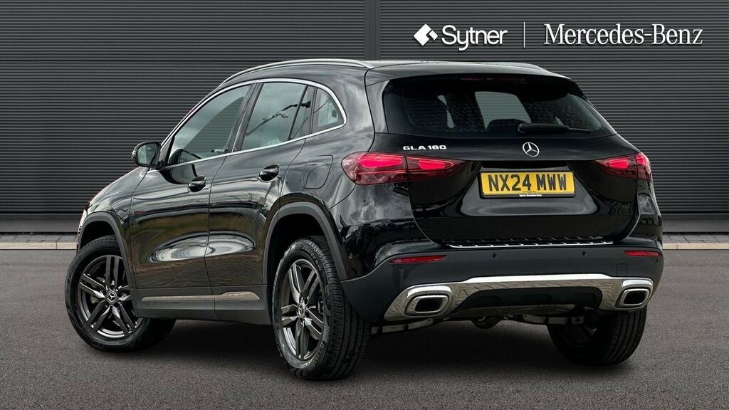 Mercedes-Benz GLA Class Gla 180 Sport Edition NX24MWW Black #2