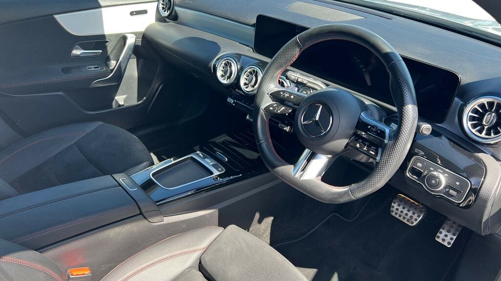Mercedes-Benz A Class A180 Amg Line Executive KE73DGF Silver #3