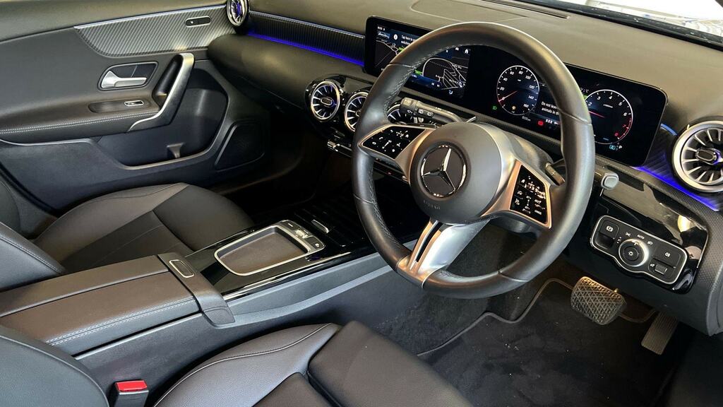 Mercedes-Benz A Class A180 Sport Executive Black #3
