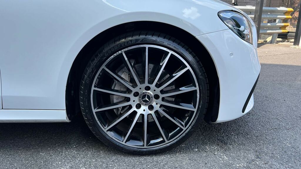 Mercedes-Benz E Class E200 Amg Line Night Edition Prem 9G-tronic White #5