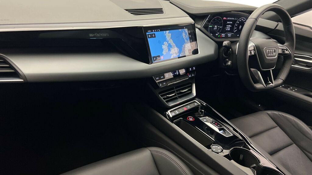 Audi E Tron GT 390Kw Quattro 93Kwh White #2
