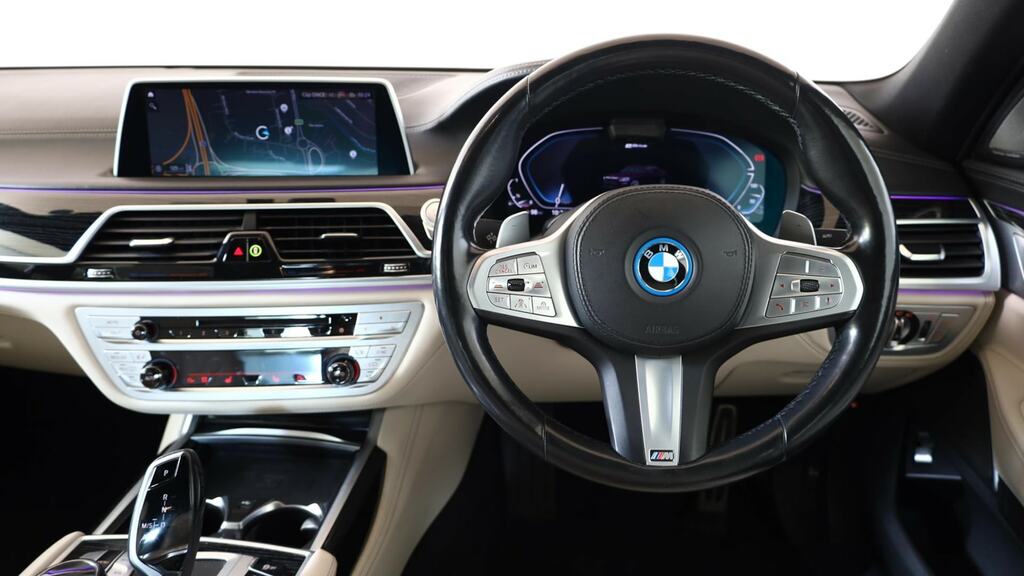 BMW 7 Series 745E M Sport Purple #5