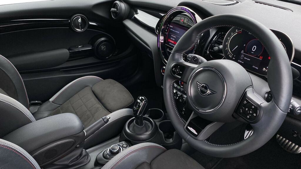 Mini Hatch 2.0 Cooper S Sport Premium Plus CP73PYG Black #6