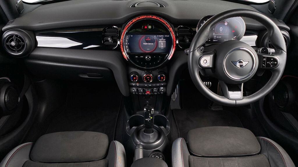 Mini Hatch 2.0 Cooper S Sport Premium Plus CV23NNP Red #4