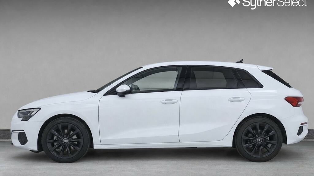 Audi A3 30 Tfsi Technik YK70ECP White #6