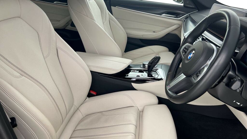 BMW 5 Series 530D Xdrive Mht M Sport Grey #11