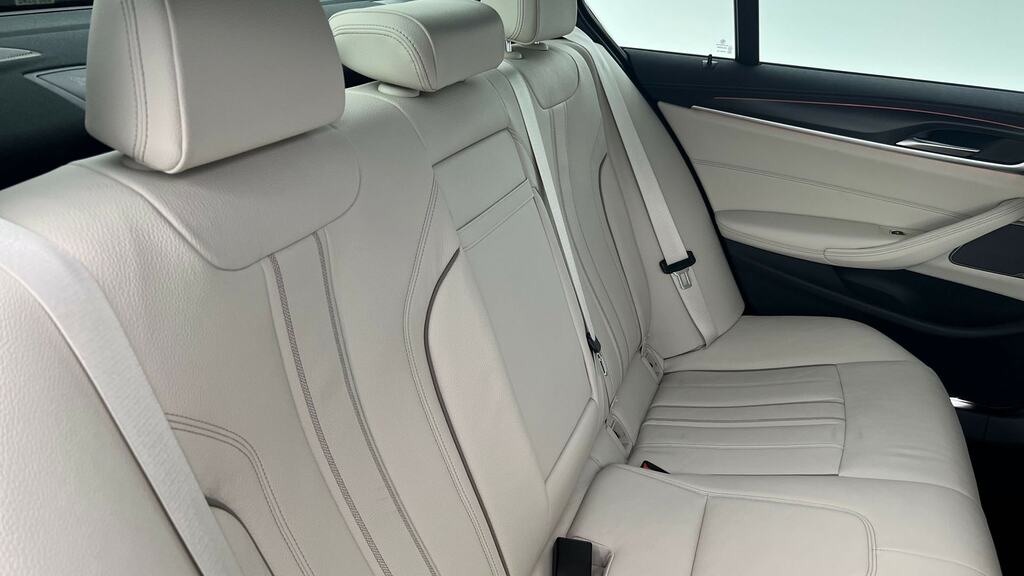 BMW 5 Series 530D Xdrive Mht M Sport Grey #12