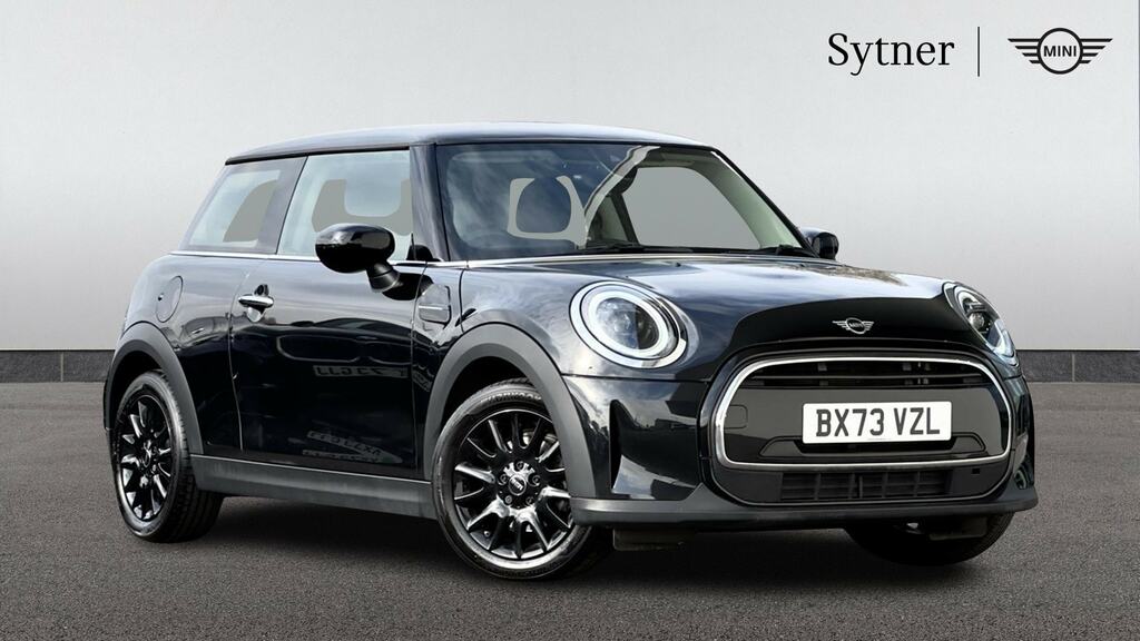 Mini Hatch 1.5 Cooper Classic BX73VZL Black