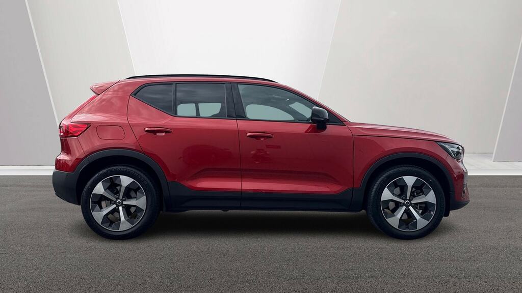 Volvo XC40 2.0 B4p Ultimate Dark DE73AGX Red #3