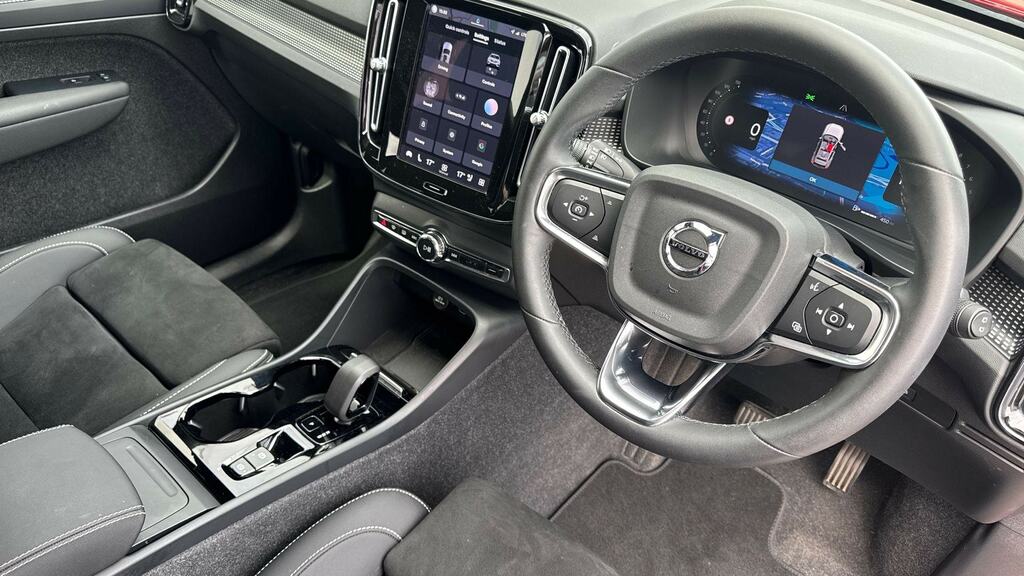 Volvo XC40 2.0 B4p Ultimate Dark DE73AGX Red #5