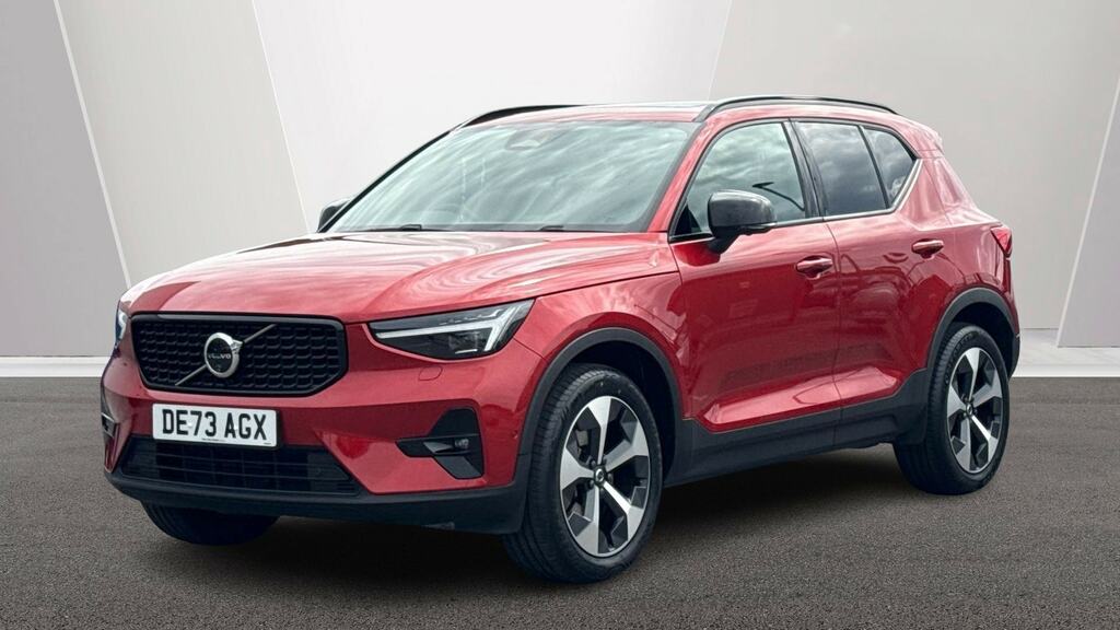Volvo XC40 2.0 B4p Ultimate Dark DE73AGX Red #6