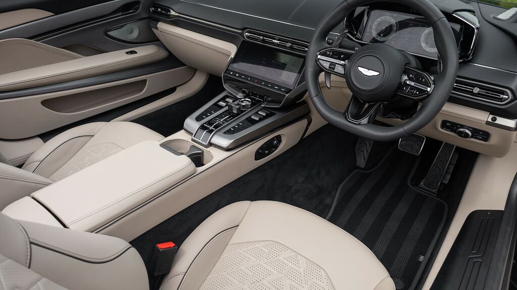 Aston Martin Vanquish V12 Volante Black #5