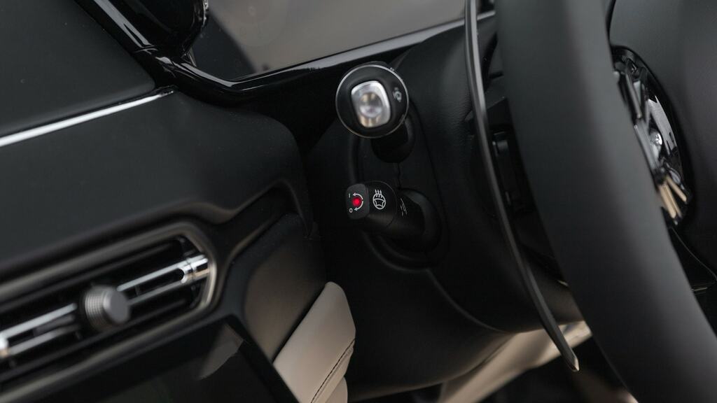Aston Martin Vanquish Volante Black #63