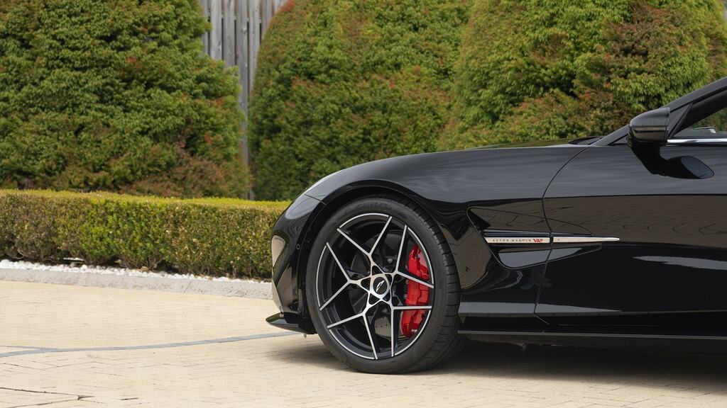 Aston Martin Vanquish Volante Black #43