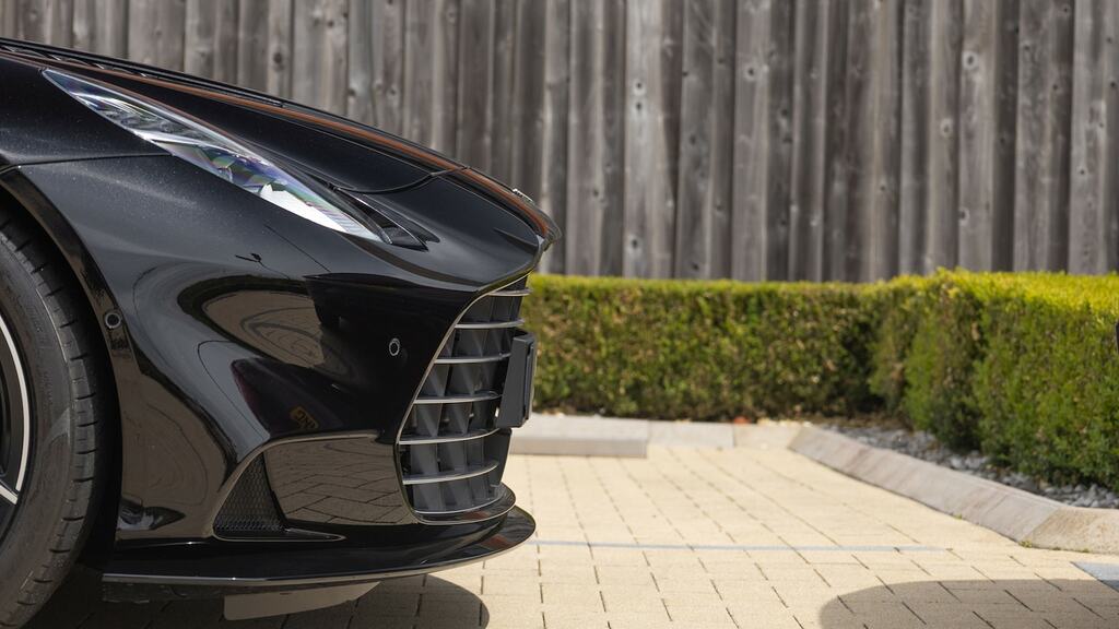 Aston Martin Vanquish Volante Black #27