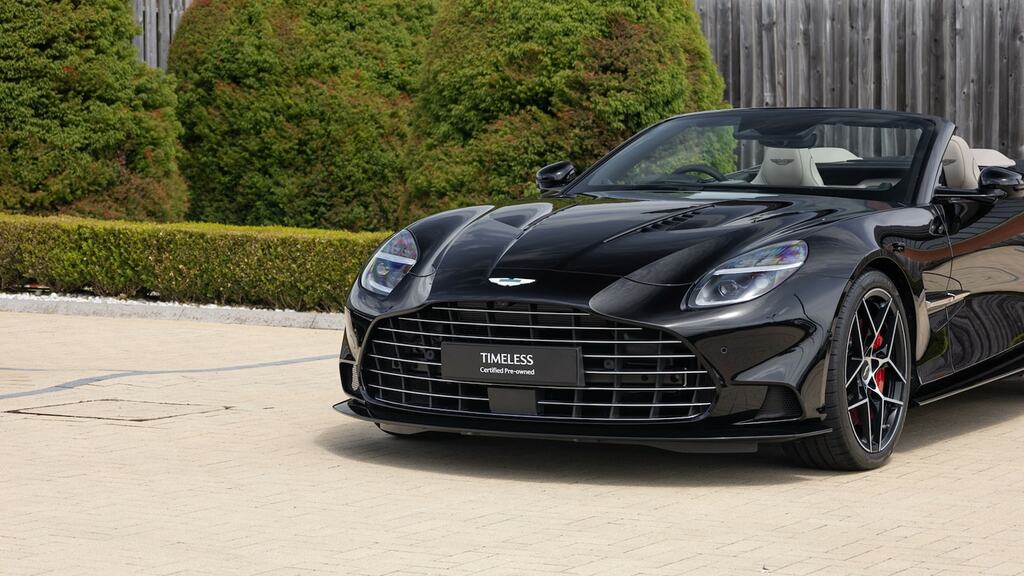 Aston Martin Vanquish Volante Black #30