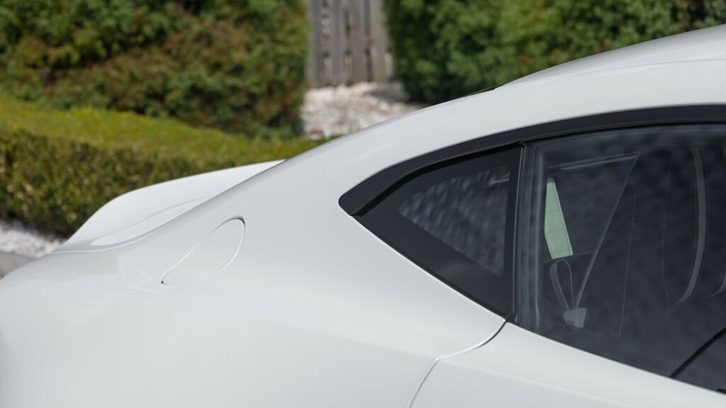 Aston Martin V8 Zf 8 Speed Silver #25