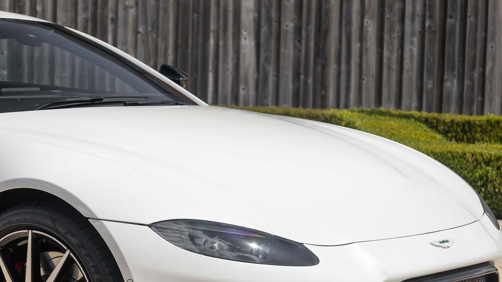 Aston Martin V8 Zf 8 Speed Silver #23