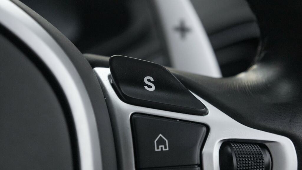 Aston Martin V8 Zf 8 Speed Silver #61