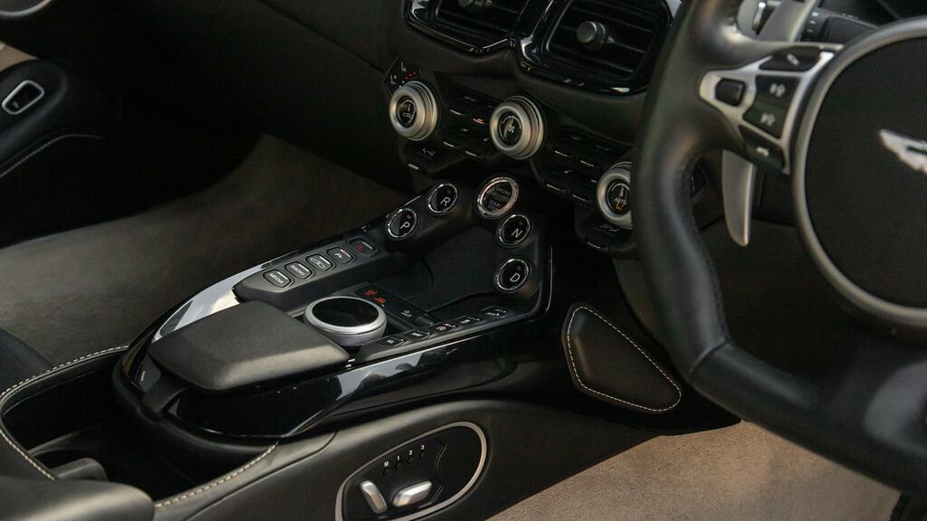 Aston Martin V8 Zf 8 Speed Silver #47