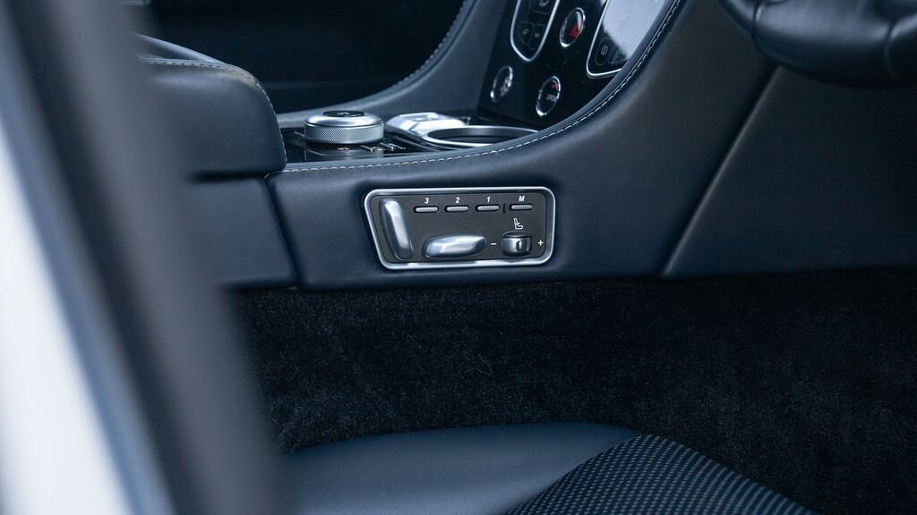 Aston Martin Rapide S 6.0 V12 Amr T-troniii Euro 6 4-Door  #58
