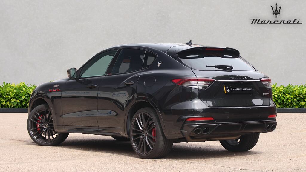 Maserati Levante V8 Trofeo Black #4