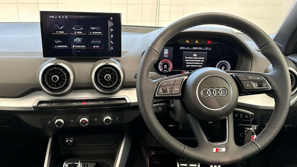 Audi Q2 Audi Q2 Estate 30 Tfsi 116 Black Edition Black #10