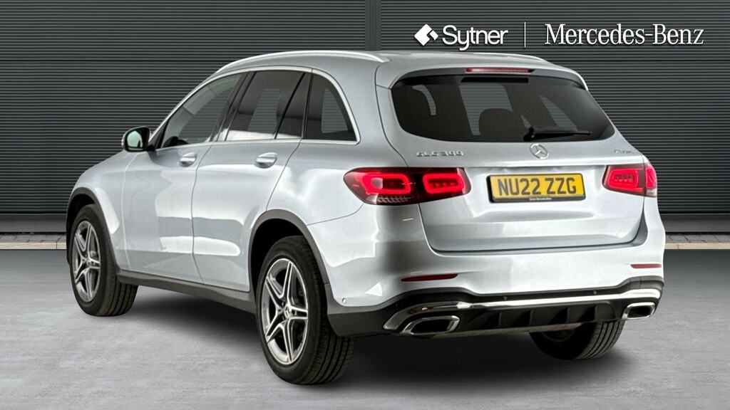 Mercedes-Benz GLC Class Glc 300 4Matic Amg Line 9G-tronic Silver #2