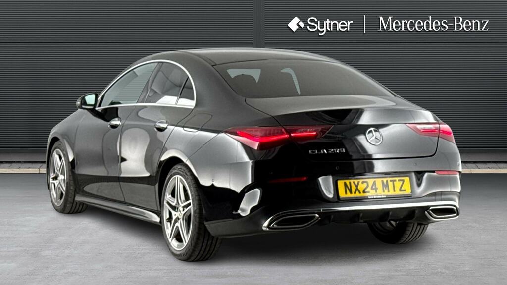 Mercedes-Benz CLA Class Cla 200 Amg Line Executive Tip Black #2