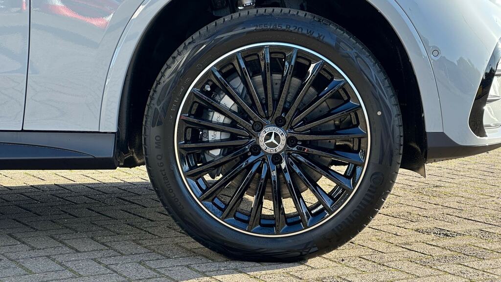 Mercedes-Benz GLC Class Glc 300E 4Matic Urban Edition 9G-tronic Grey #5
