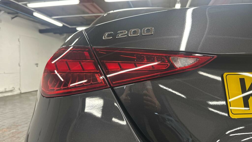 Mercedes-Benz C Class C300d Amg Line Premium 9G-tronic Black #19