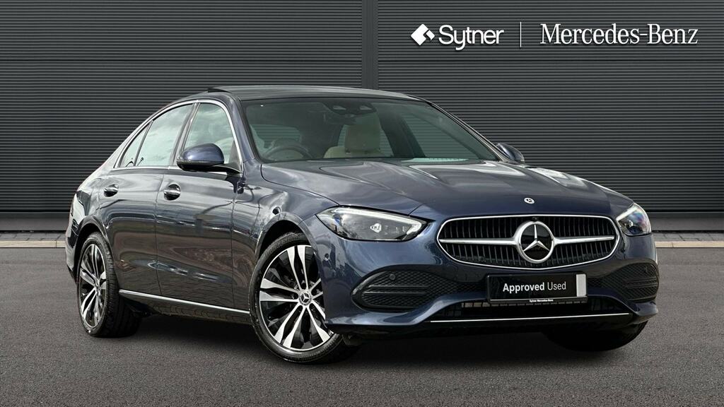 Mercedes-Benz C Class C300d Amg Line Premium Plus 9G-tronic White #1