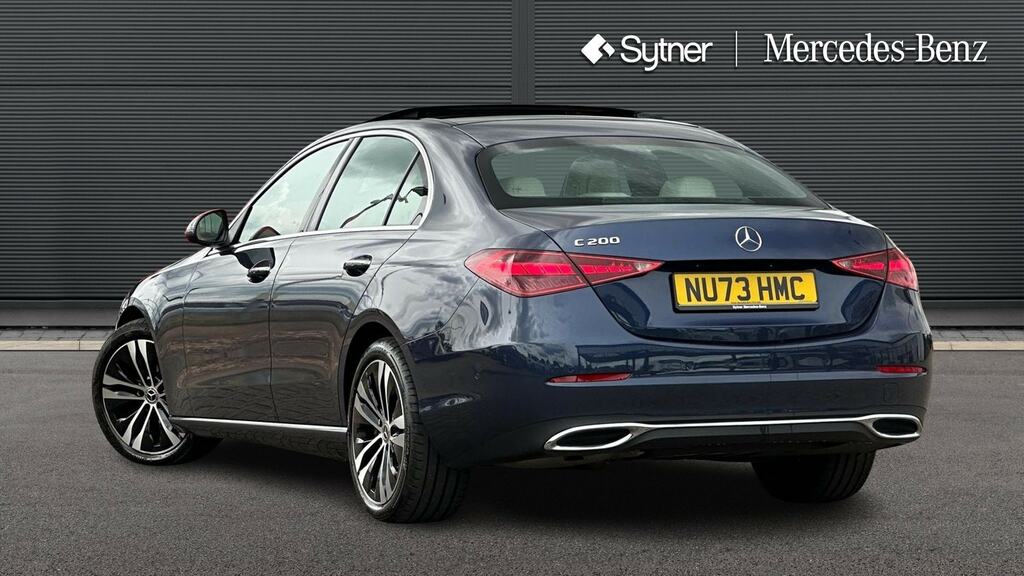 Mercedes-Benz C Class C300d Amg Line Premium Plus 9G-tronic White #2