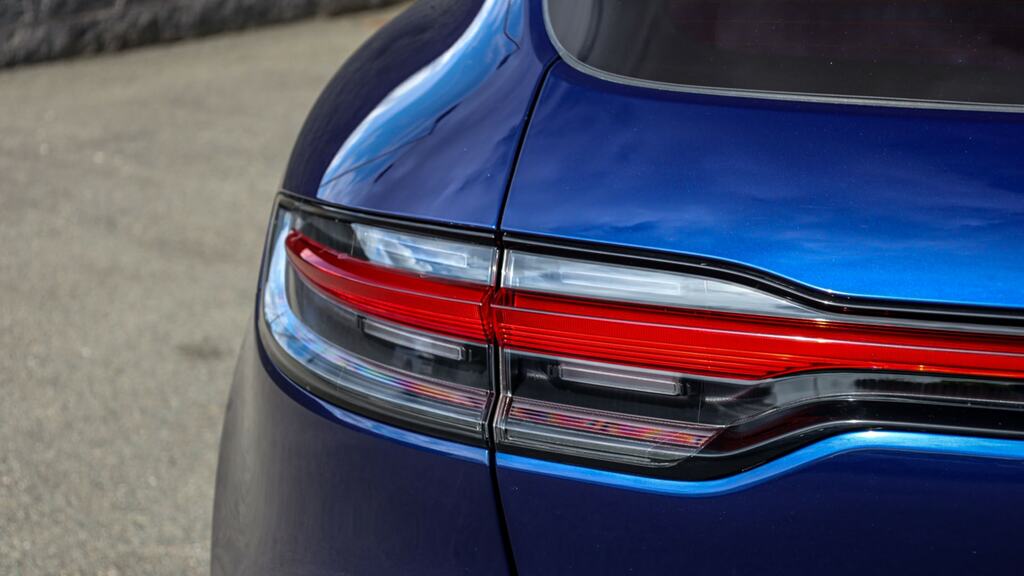 Porsche Macan 100Kwh Turbo Suv 4Wd 639 Ps Black #32