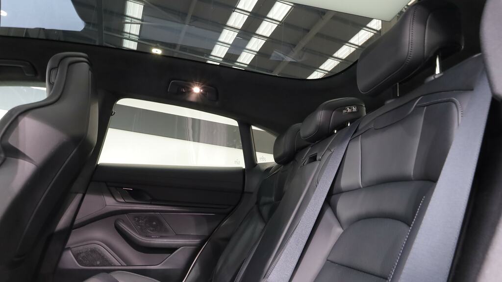 Porsche Taycan Performance Plus 93.4Kwh 4S Sport Turismo Elec Black #19