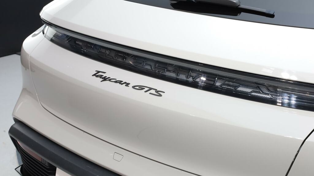 Porsche Taycan Performance Plus 93.4Kwh 4S Sport Turismo Elec Black #27