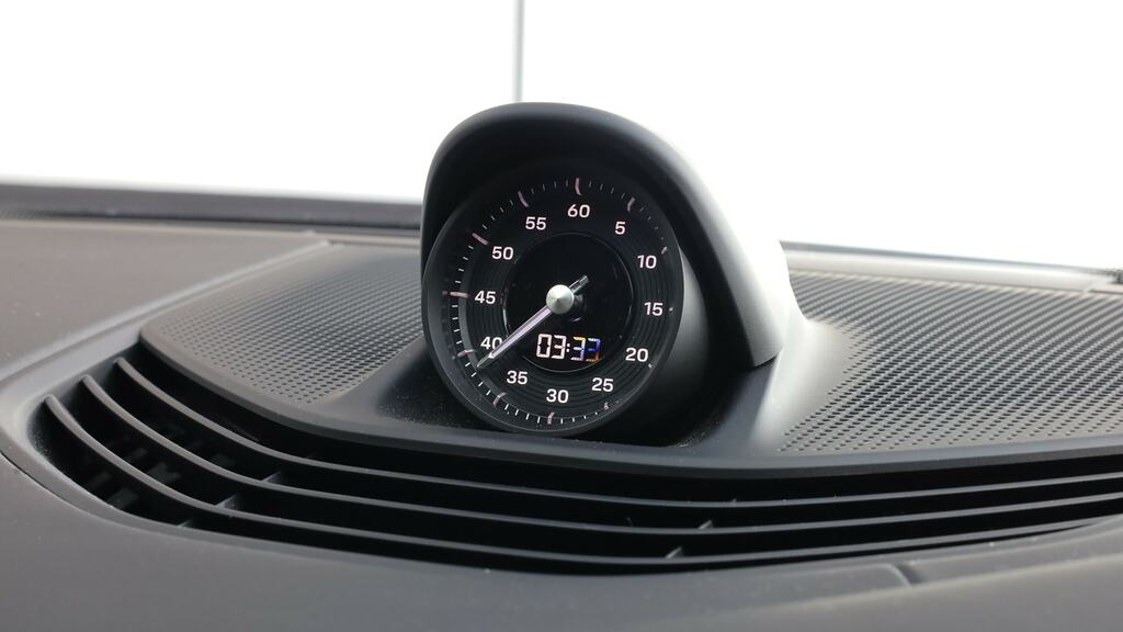 Porsche Taycan Performance Plus 93.4Kwh 4S Sport Turismo Elec Black #10